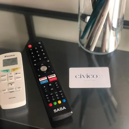 Civico 33 Скалея